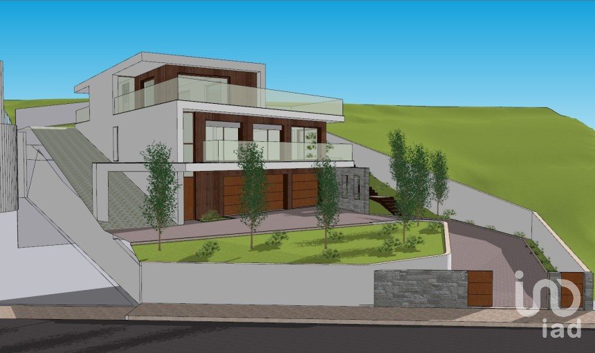 Building plot in Nazaré of 952 m²