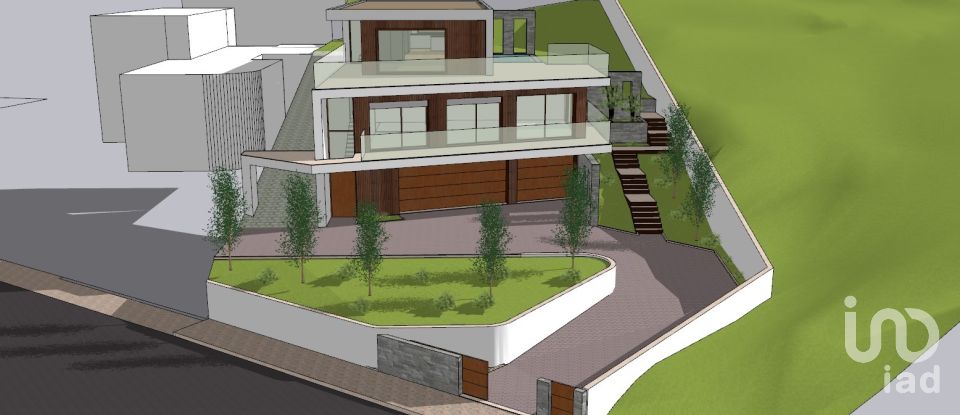 Building plot in Nazaré of 952 m²