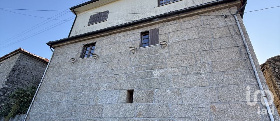 Moradia T5 em Telões de 350 m²