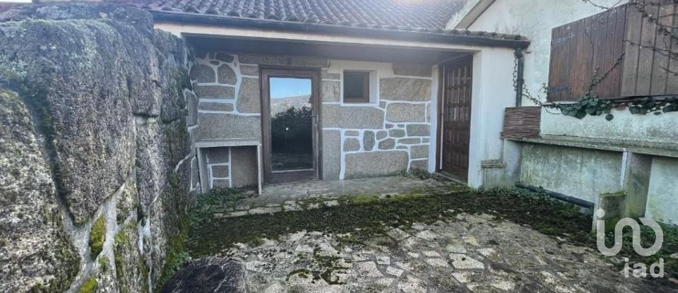 Moradia T5 em Telões de 350 m²