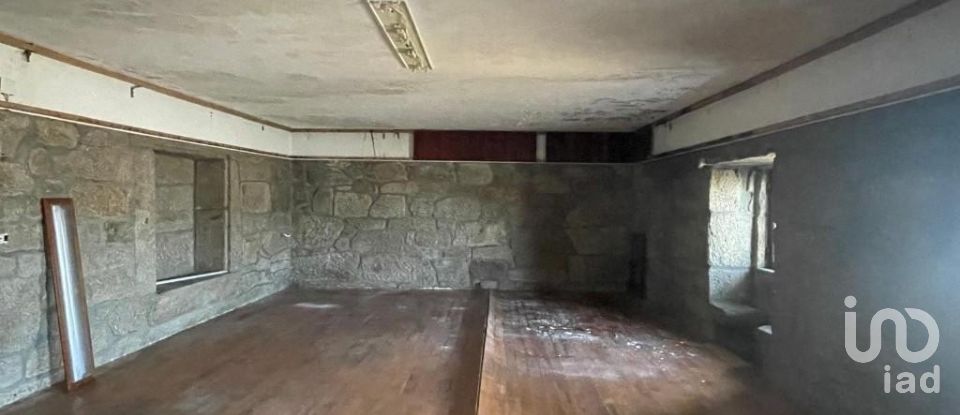 Moradia T5 em Telões de 350 m²