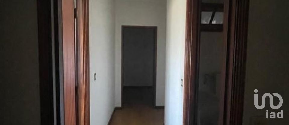 Moradia T5 em Telões de 350 m²
