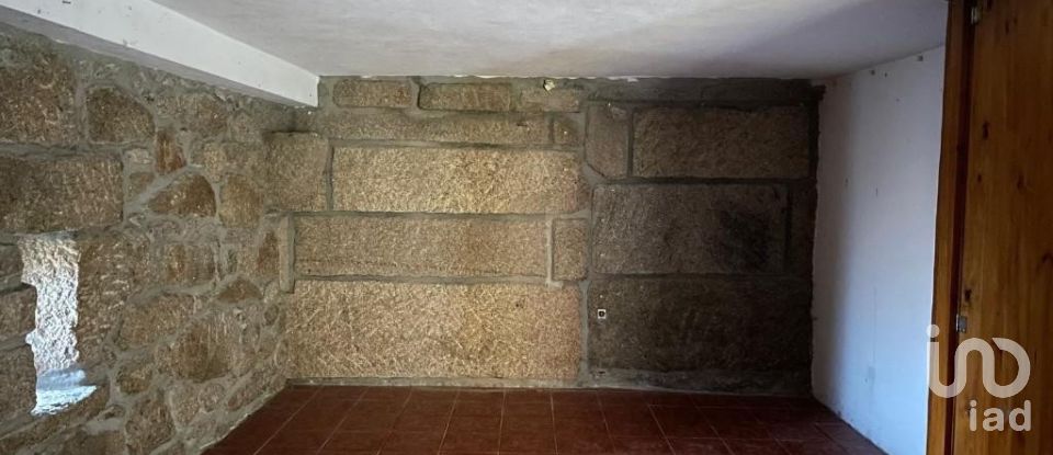 Moradia T5 em Telões de 350 m²