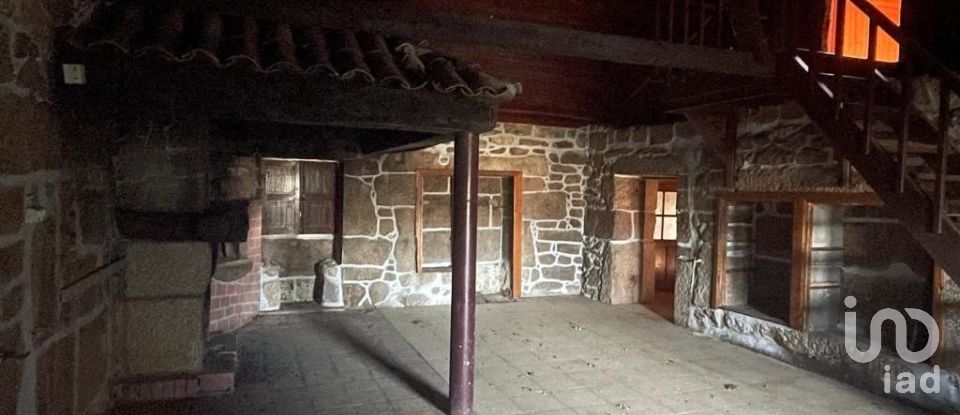 Moradia T5 em Telões de 350 m²