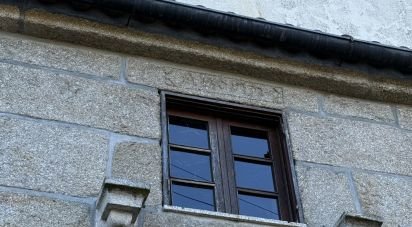 House T5 in Telões of 350 m²