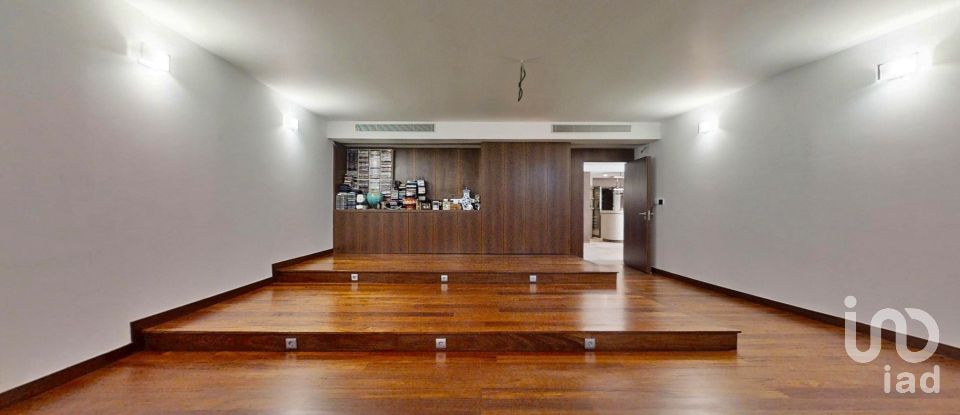 House T4 in Associação de Freguesias do Vale do Neiva of 489 m²