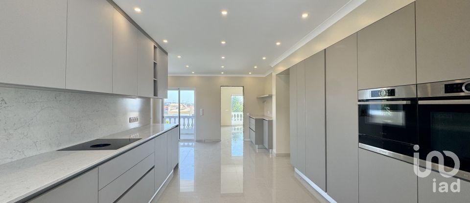 Moradia T4 em São Gonçalo De Lagos de 461 m²