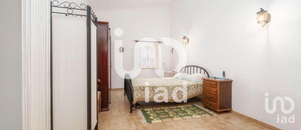 Moradia T1 em Alcantarilha e Pêra de 75 m²