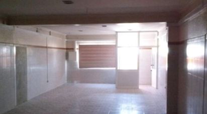 Immeuble à Marinha Grande de 315 m²