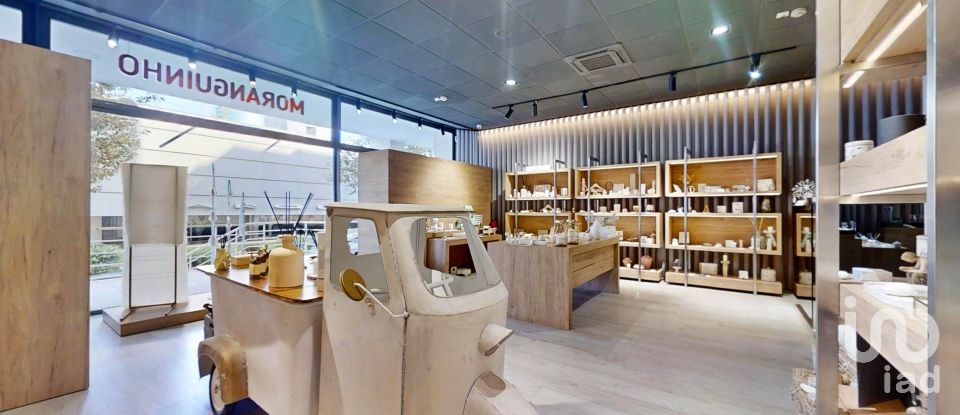 Boutique/Local commercial à Cidade da Maia de 97 m²