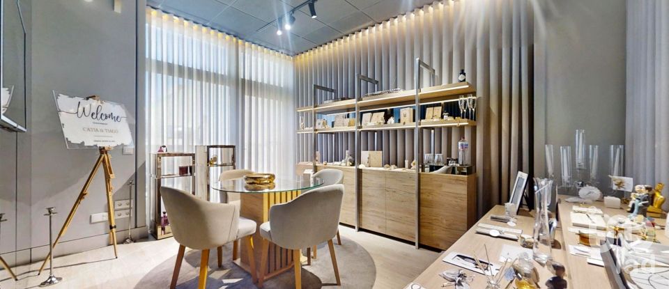 Boutique/Local commercial à Cidade da Maia de 97 m²