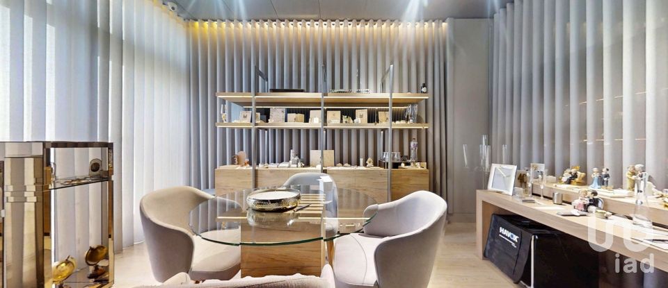 Boutique/Local commercial à Cidade da Maia de 97 m²