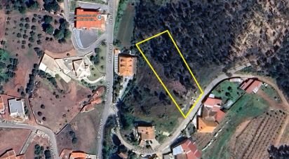 Terrain à Vila Nova de Monsarros de 2 200 m²