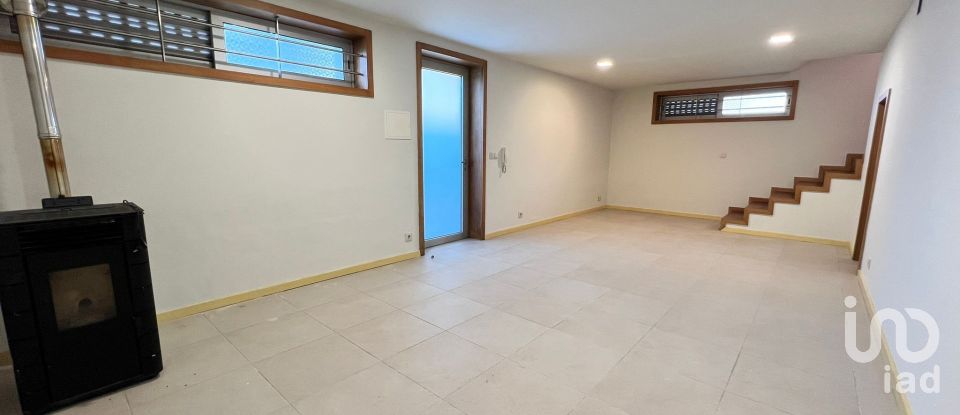 Moradia T3 em Macieira de 151 m²
