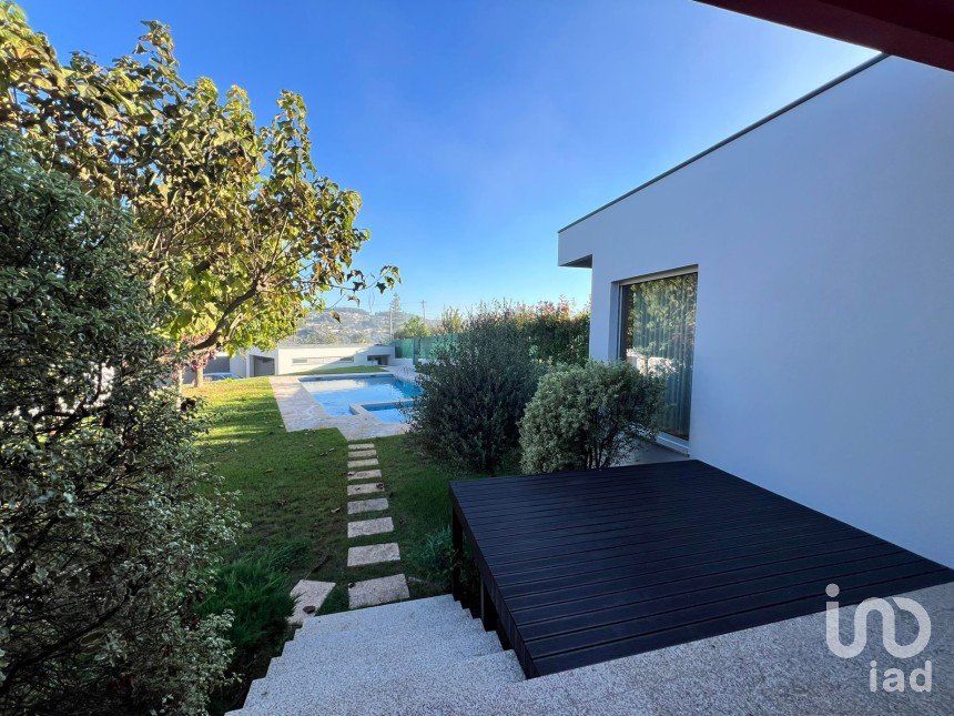 Moradia T3 em Macieira de 151 m²