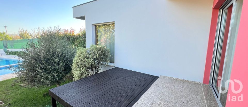 Moradia T3 em Macieira de 151 m²