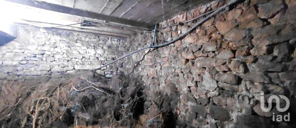 Casa de Campo T3 em Castro Laboreiro e Lamas de Mouro de 440 m²