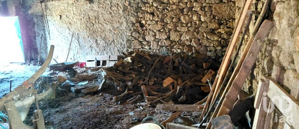 Casa de Campo T3 em Castro Laboreiro e Lamas de Mouro de 440 m²