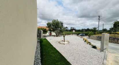 Moradia T2 em Porto de Mós - São João Baptista e São Pedro de 112 m²