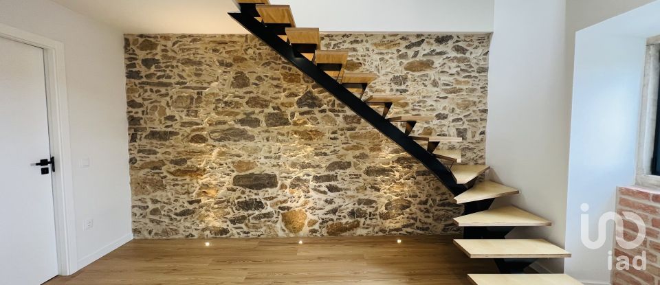 Moradia T2 em Porto de Mós - São João Baptista e São Pedro de 112 m²