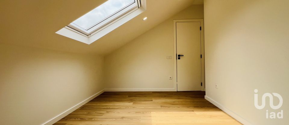 Moradia T2 em Porto de Mós - São João Baptista e São Pedro de 112 m²