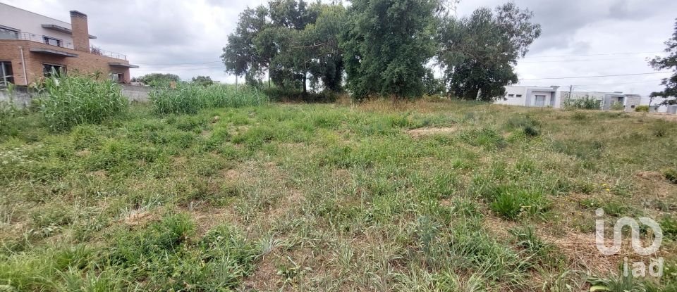 Terreno em Marrazes e Barosa de 1 180 m²