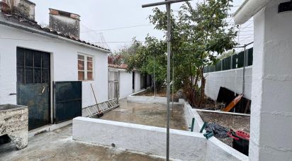 Immeuble à Assumar de 86 m²