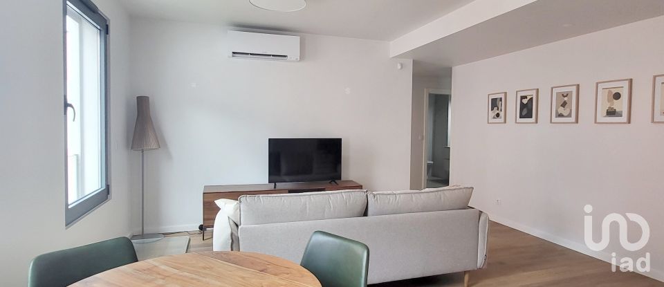 Appartement T2 à Alcântara de 84 m²