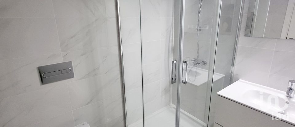 Appartement T2 à Alcântara de 84 m²