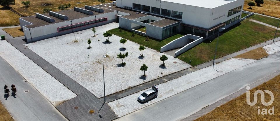 Terreno em Almeida de 616 m²