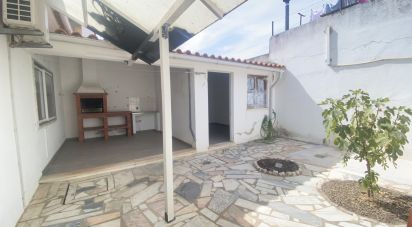 Lodge T2 in Samora Correia of 85 m²