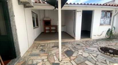 Lodge T2 in Samora Correia of 85 m²