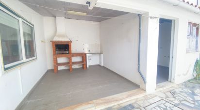 Lodge T2 in Samora Correia of 85 m²