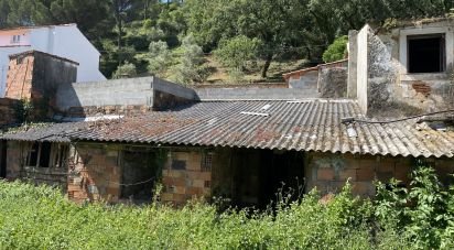 Maison T3 à Porto de Mós - São João Baptista e São Pedro de 387 m²