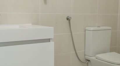 Boutique/Local commercial à Alto do Seixalinho, Santo André e Verderena de 204 m²