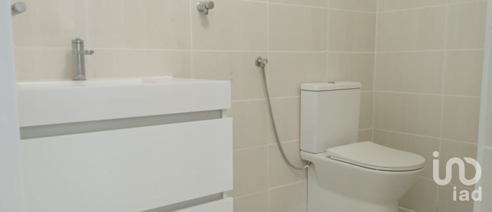 Shop / premises commercial in Alto do Seixalinho, Santo André e Verderena of 204 m²