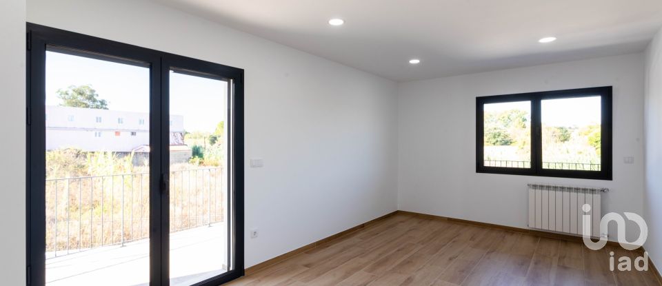 Casa T4 em Arcos e Mogofores de 416 m²