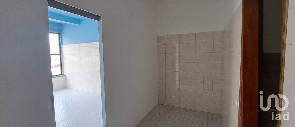 Shop / premises commercial in A dos Cunhados e Maceira of 29 m²