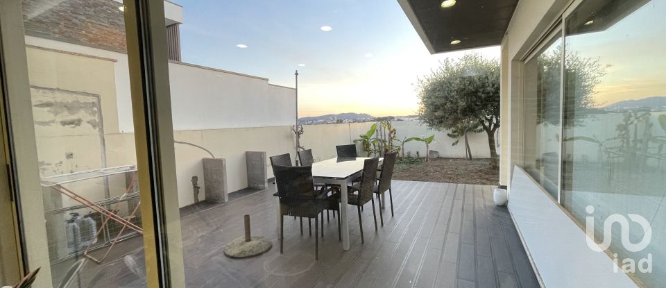 Maison T3 à Tamel (São Veríssimo) de 240 m²
