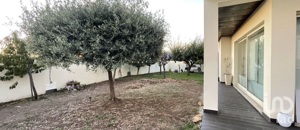 Maison T3 à Tamel (São Veríssimo) de 240 m²