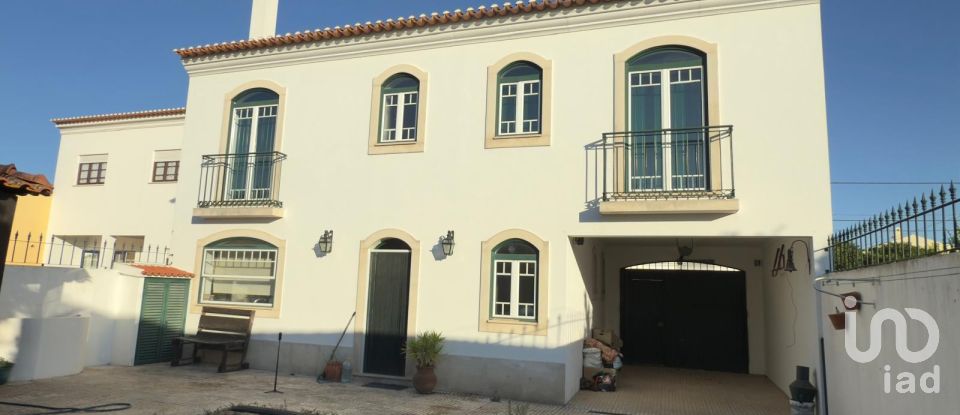 Moradia T4 em Alpiarça de 436 m²