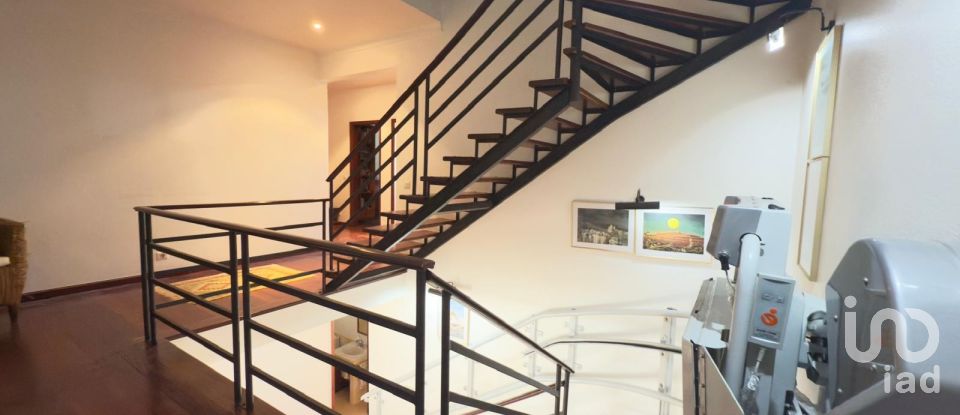 Moradia T4 em Alpiarça de 436 m²