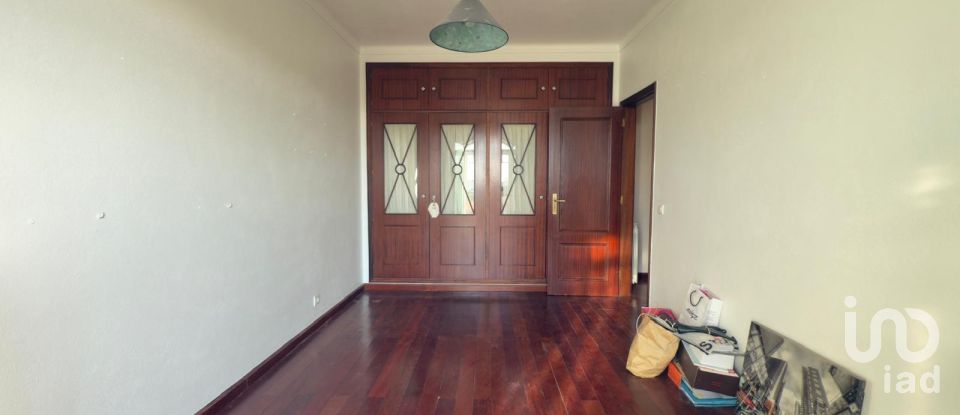 Moradia T4 em Alpiarça de 436 m²