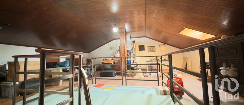 Moradia T4 em Alpiarça de 436 m²