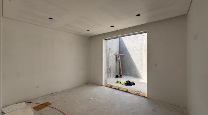 House T3 in Fernão Ferro of 180 m²