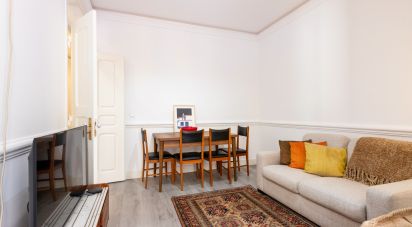 Apartment T3 in Arroios of 90 m²