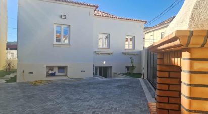 Maison T5 à Valado dos Frades de 230 m²