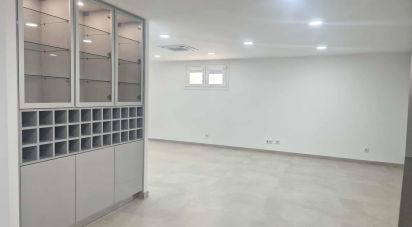 Maison T5 à Valado dos Frades de 230 m²