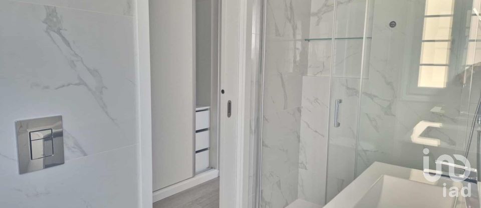 Maison T5 à Valado dos Frades de 230 m²