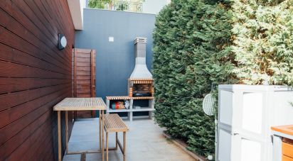 House T4 in São Martinho of 300 m²